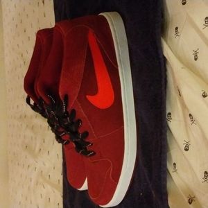 Nike Ruckus mid LRC men's 11US